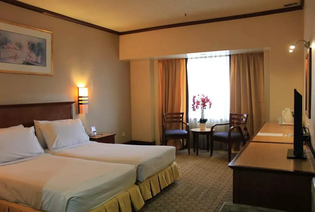 hotel summit kuala lumpur_shabavizparvaz_06.jpg